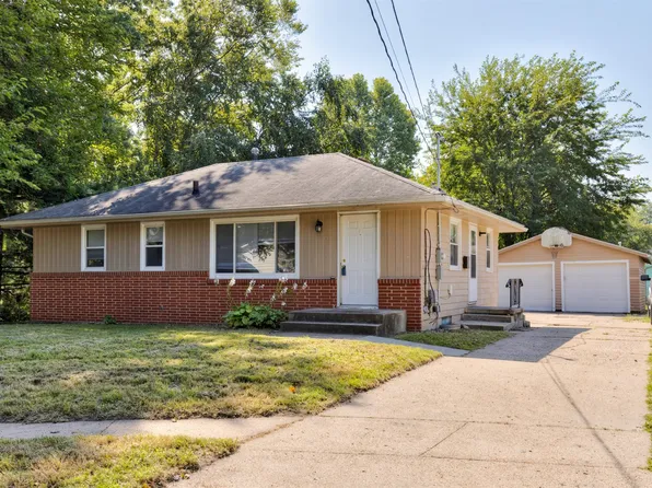 2761 Skeies Dr, Des Moines, IA 50317
