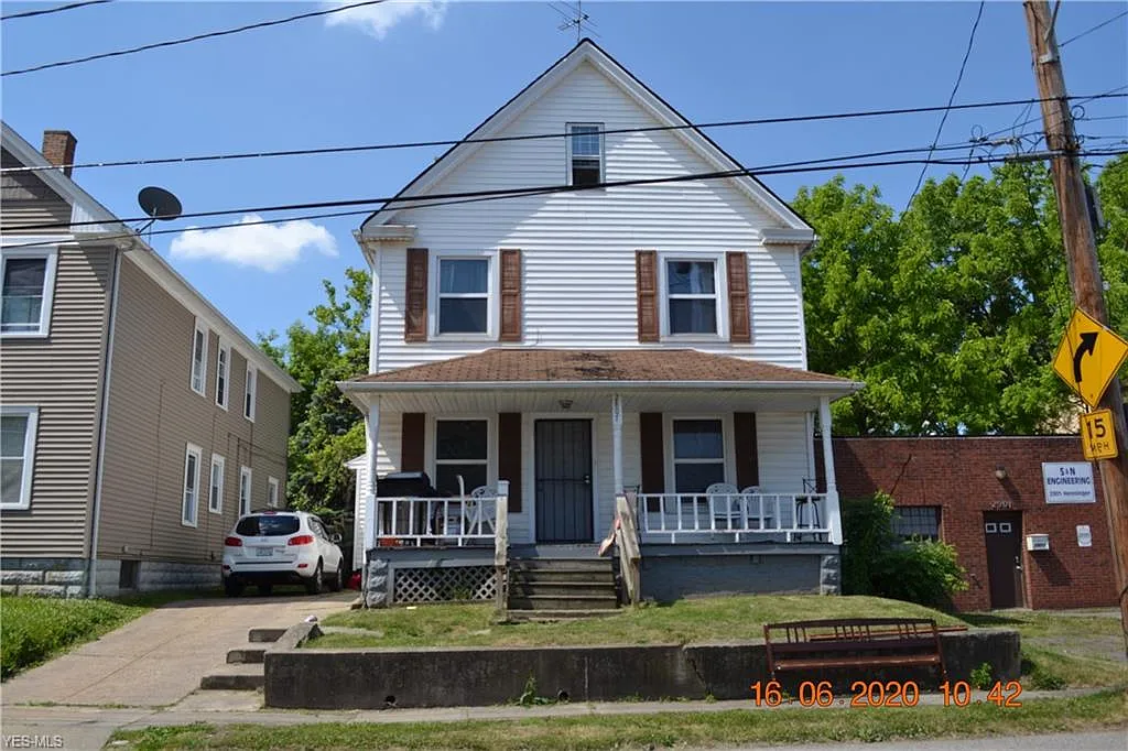2807 Henninger Rd photo 1