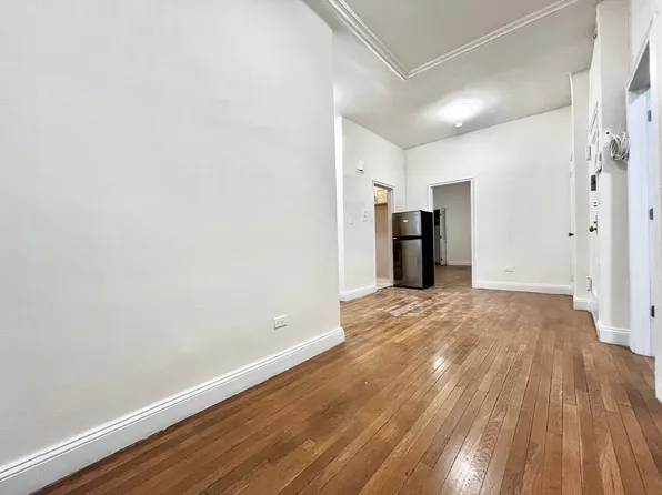 240 West 104th Street image 4 of 9