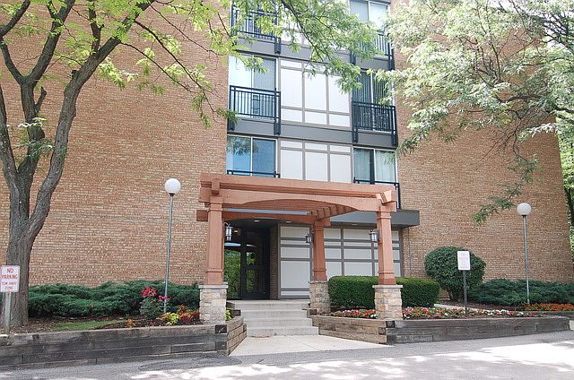 1st image of 1811 Four Lakes Ave APT 4D