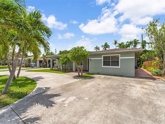 3rd image of 6860 SW 18th St