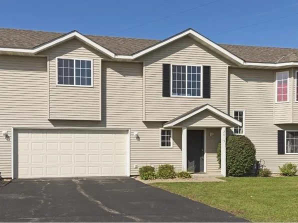 2015 Brittany Ct, Shakopee, MN 55379