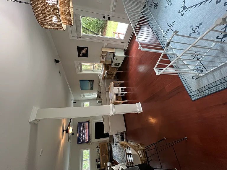 1 Laurel Valley Ct — Photo 2