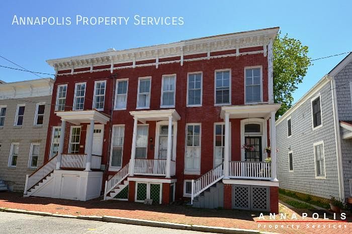 1st image of 17 College Ave
