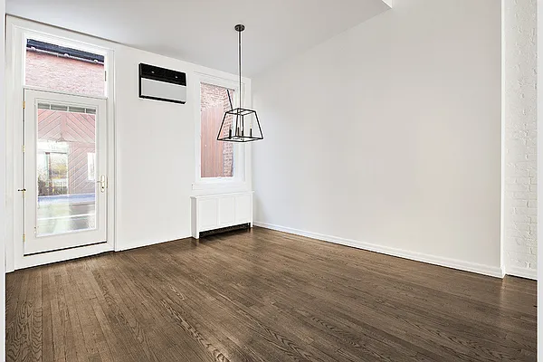 Rented by Stribling | media 15