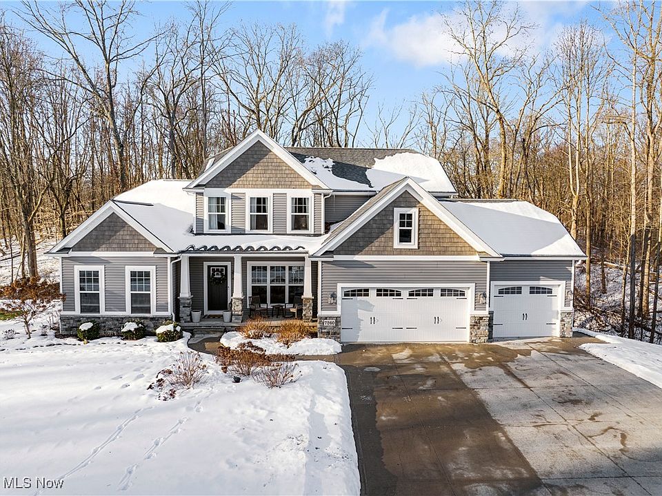 1st image of 7260 Pine Knoll Dr