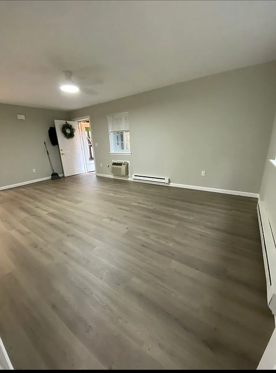 Building Photo - 518 Fox Run Ln #518