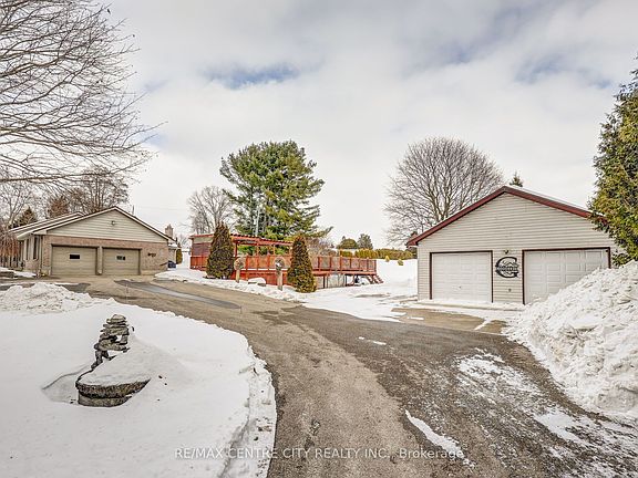 3rd image of 5978 Sunset Rd