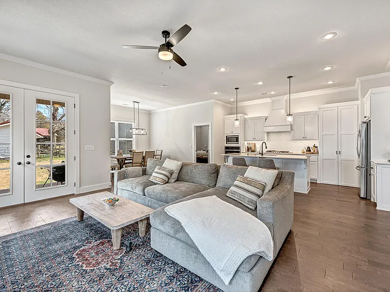 2182 N Woodlark Ln — Photo 10