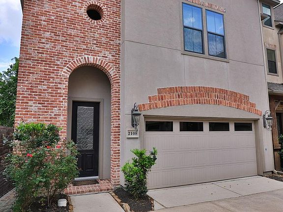 2nd image of 2108 Sherwin St