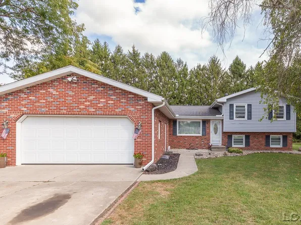 527 Page Ct, Morenci, MI 49256
