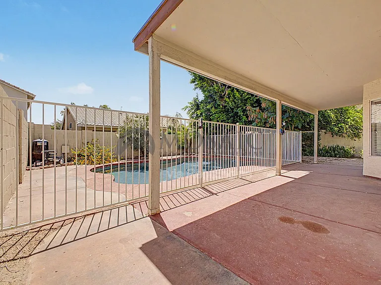 820 N Granada Dr — Photo 36