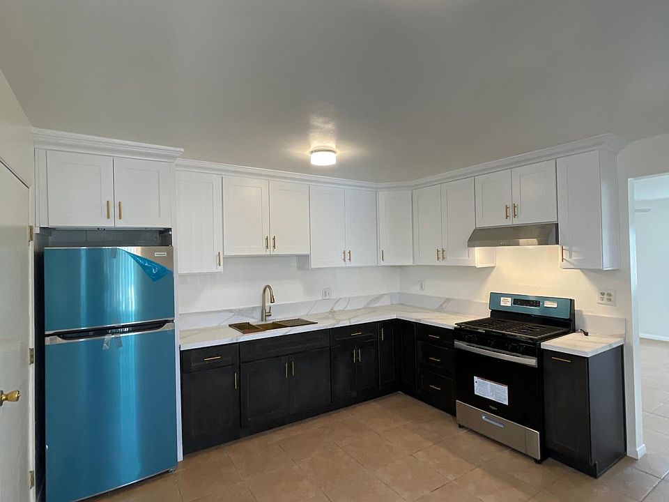 1st image of 5047 Sterling Ct