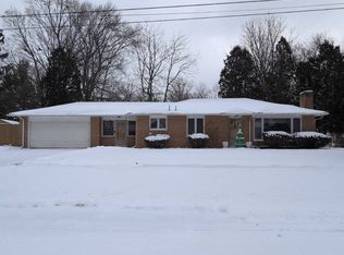 2216 Clark Ave, Kalamazoo, MI 49048