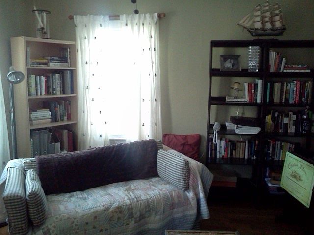 First Fl den / living room