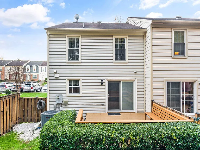 4453 Holly Ave — Photo 44