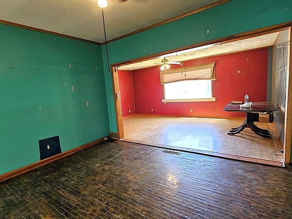 5th image of 231 S 5th St