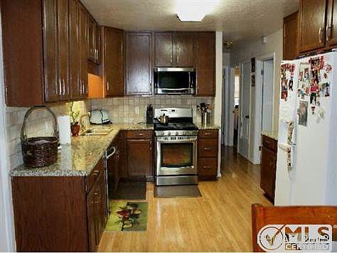 ALL NEW KITCHEN ADDED
