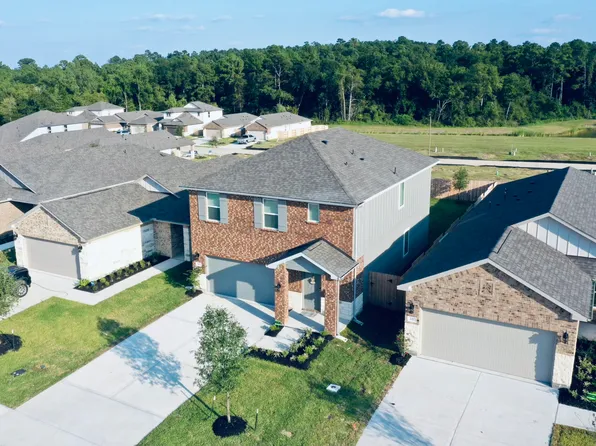 223 Shore Pointe Ct, Montgomery, TX