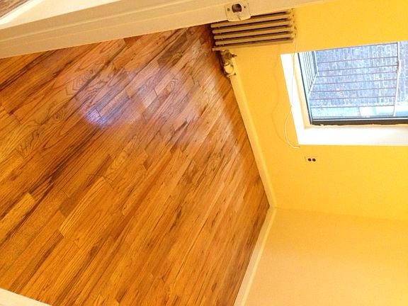 3rd image of 340 9th Ave #4