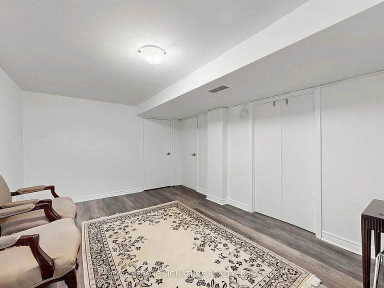 103 Cummer Ave #LOWER — Photo 9