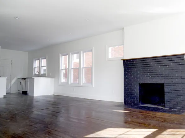 2242 W Euclid St, Detroit, MI 48206