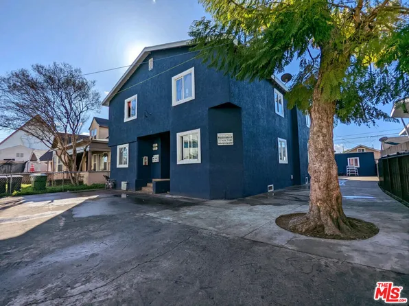 822 W 60th St, Los Angeles, CA 90044