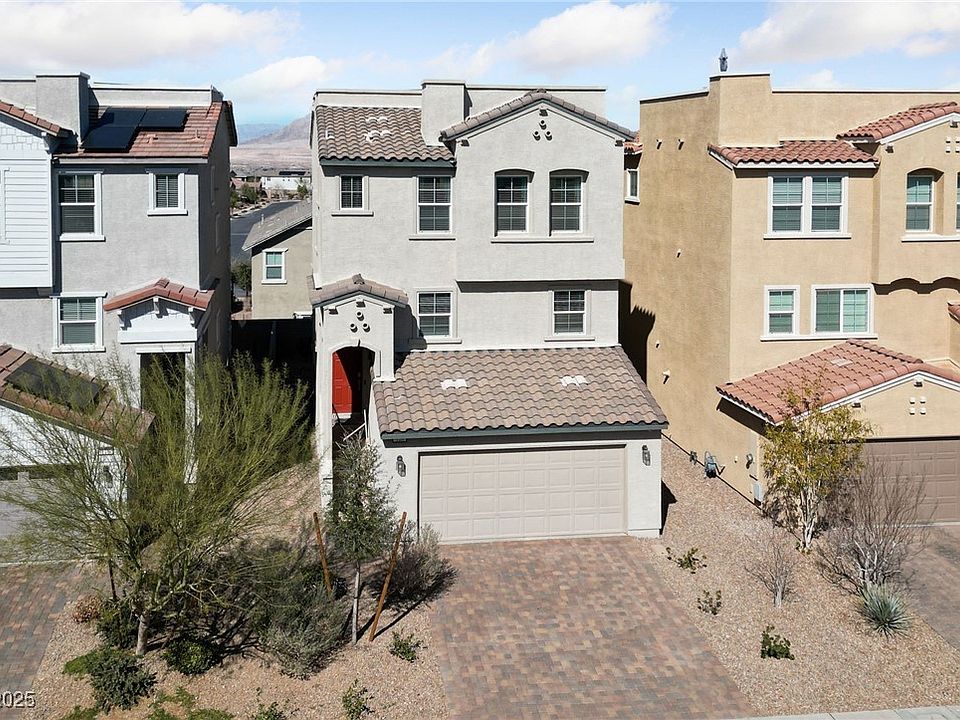 1st image of 120 Campbelltown Ave