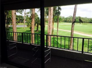 107 Clubhouse Ln APT 292, Naples, FL 34105