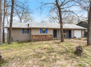 26 Mission Hills Ln, Holiday Island, AR 72631