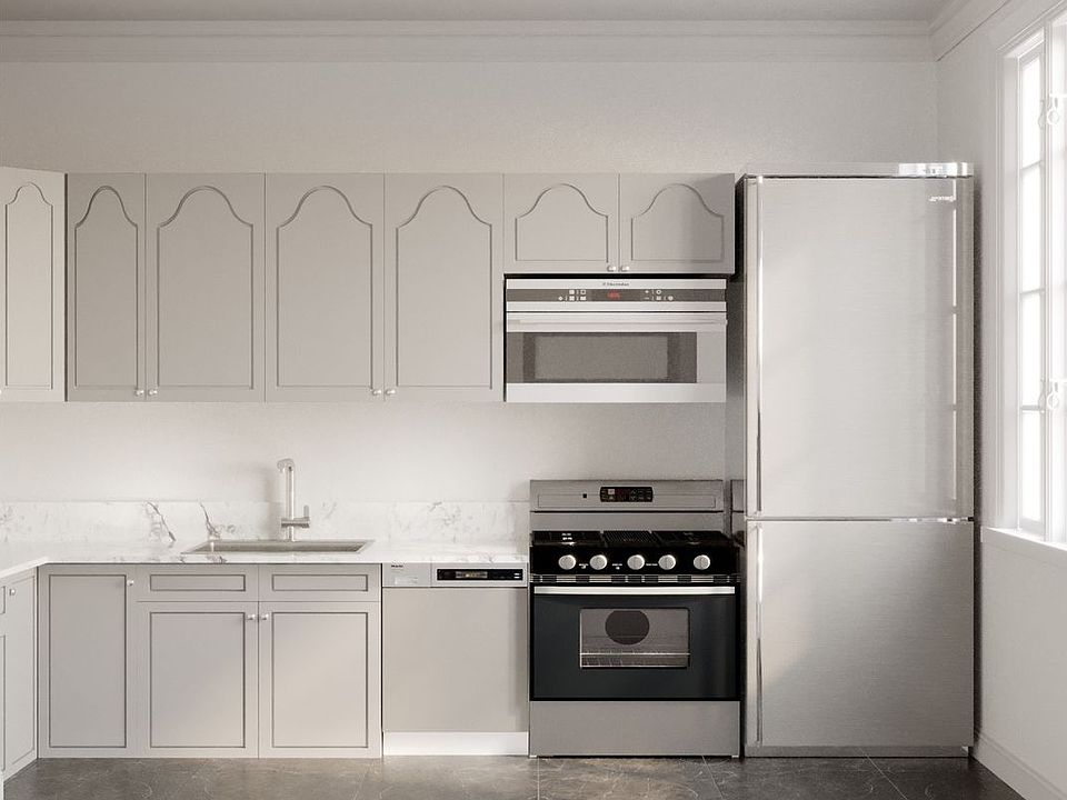 1st image of 302 6th St #Top