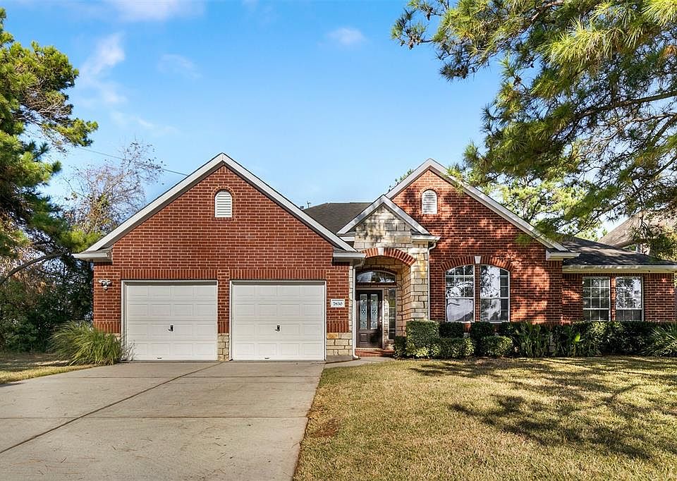 1st image of 7830 Heron Lakes Dr