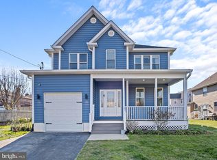 110 W Hinckley Ave, Ridley Park, PA 19078