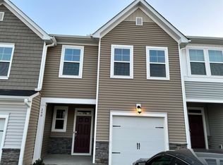 240 Garden Vine 542 Carson, Raleigh, NC 27610