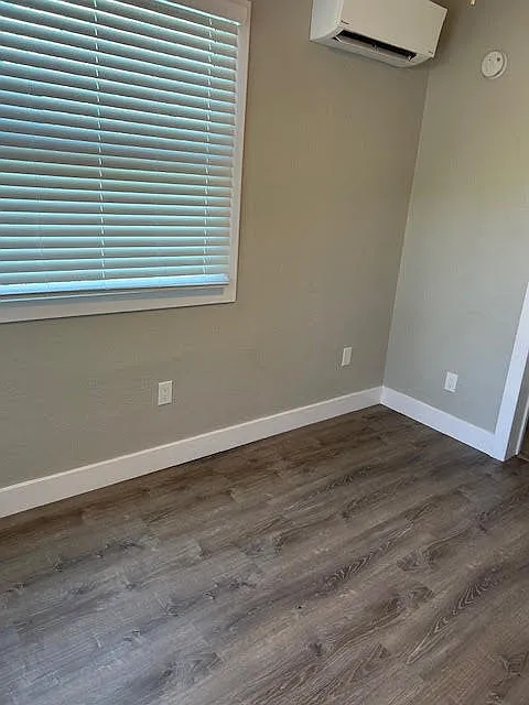 1 bed, 1.0 bath, 600 sqft, $1,700 — Photo 3