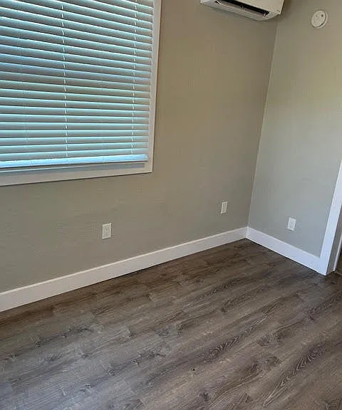 514 S K St — Photo 3
