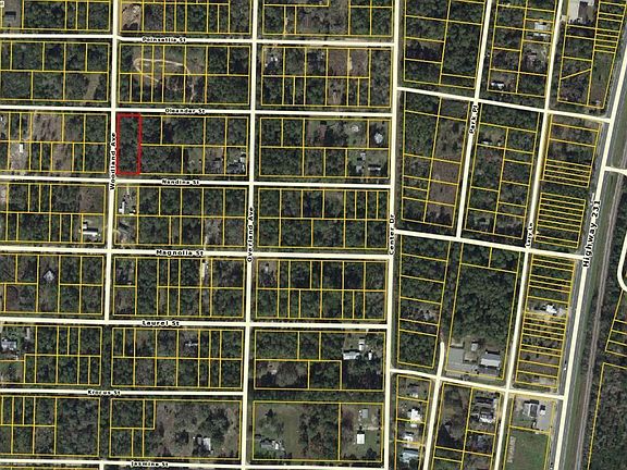 2nd image of 18132 Woodland Ave