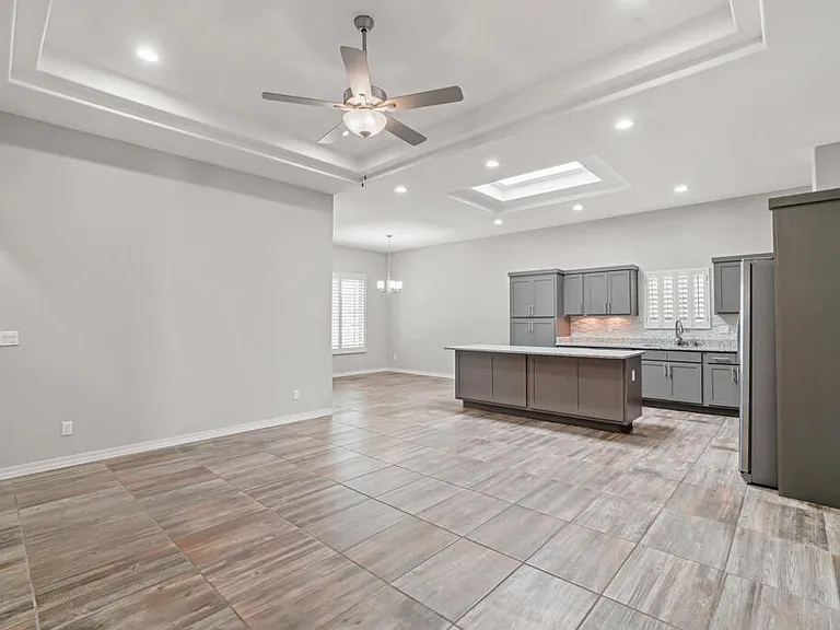 1740 Eased St — Photo 9