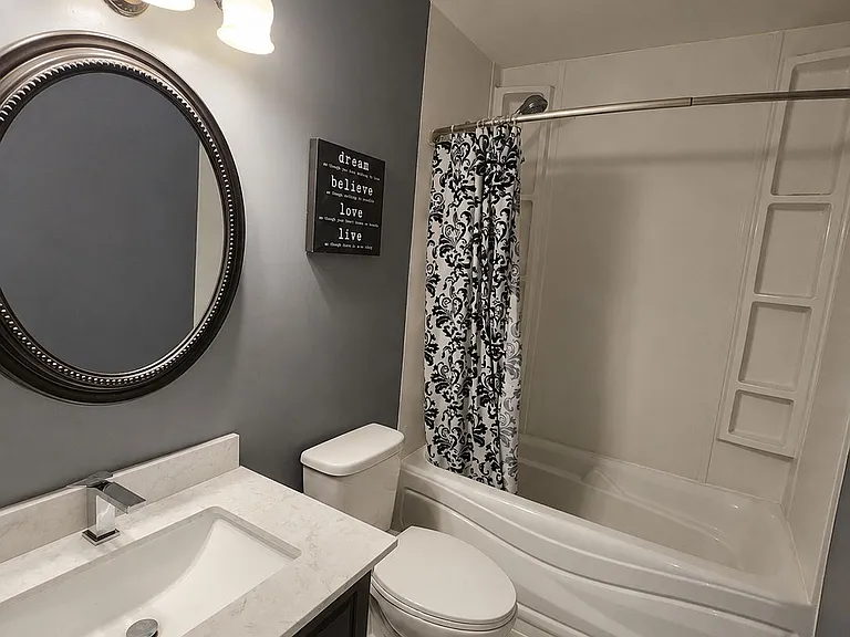 40 Fairfax Ct #17 — Photo 16