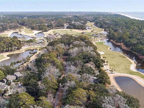 5th image of 141 N Sea Pines Dr