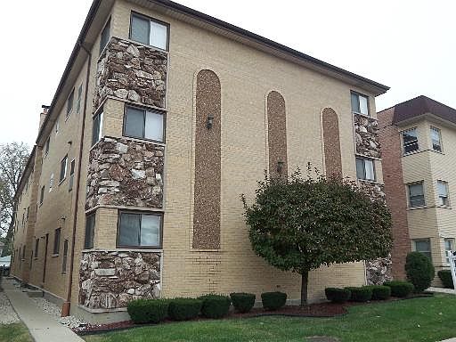 1st image of 6259 N Northwest Hwy APT 3B