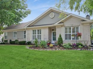 20865 W Chinaberry Ct, Plainfield, IL 60544