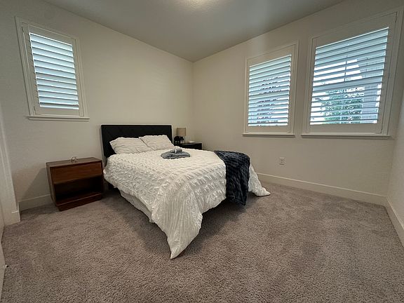 4th image of 2478 Elan Dr