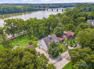 310 E Harrison St, Maumee, OH 43537