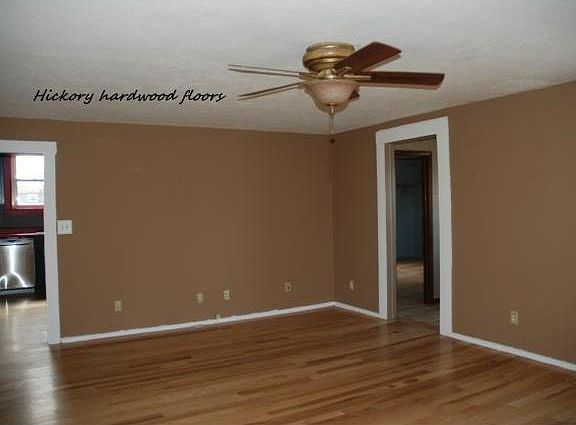 3rd image of 305 E Arctic St
