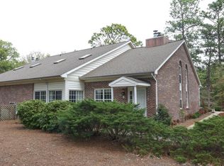 1 Pinehurst Mnr APT B, Pinehurst, NC 28374