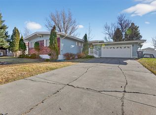 1220 26th Ave SW, Great Falls, MT 59404