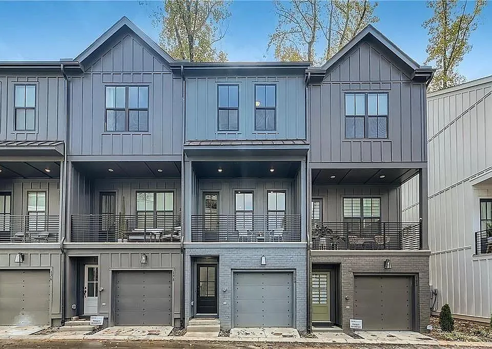 180 Chestnut Cir