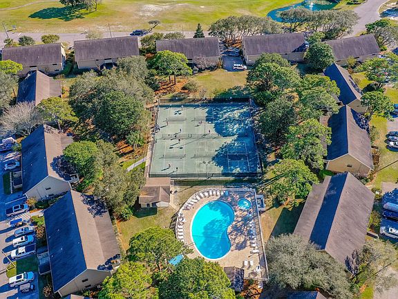 3rd image of 140 Sunset Bay Unit 12D