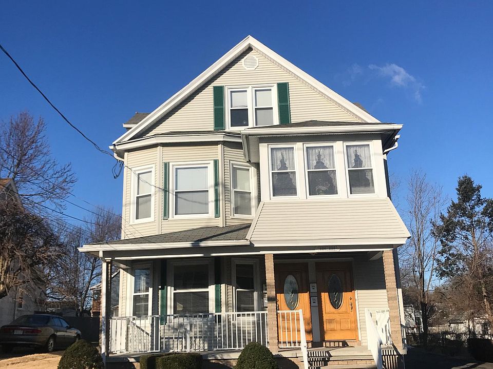 226-228 Nonotuck Ave